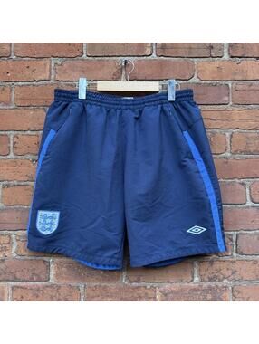 Vintage Umbro England soccer shorts 00s XL